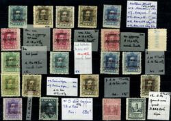 Ensemble de 20 timbres avec différentes variétés de dentelures, ...