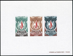 N° 43/45, la série UNESCO non dentelée + épreuves de luxe + ...