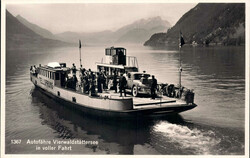 Thema Schiffe: "Autofähre "Tellsprung" auf Vierwaldstättersee in ...