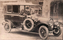Thema Auto: "N.A.G."-Taxi mit Fahrer (ehemalige deutsche ...