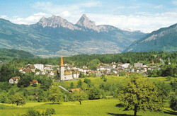 15 frühe, meist vollfarbige Foto-AK's mit guten Ansichten aus versch ...