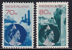 1931/51, Nr. 242a+266 ungebraucht, dazu 3 weitere Serien (2 davon ...