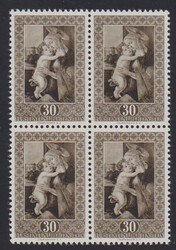 Gemälde in postfrischen Viererblöcken, Mi. 600,-Automatically ...