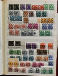 1300: 海外共同切手 - Collections