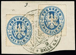 2 Sgr. milchiggraublau, zwei Exemplare der sog. "Hallenser ...