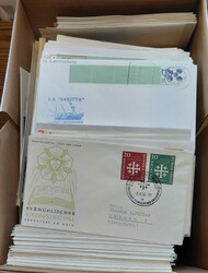 Karton mit ca. 1.300 FDC/Sonderbelege ab den 50er Jahren, große ...