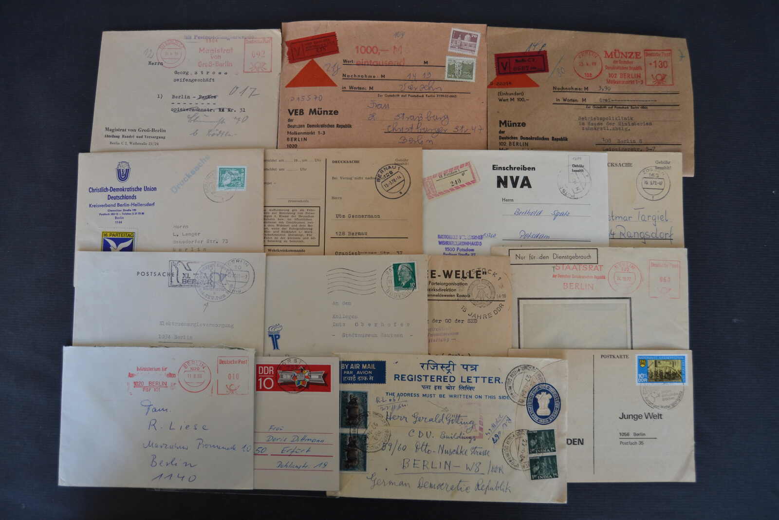 DDR, kl. Posten Belege mit intr. Absender- oder Empfängerangaben, u ...