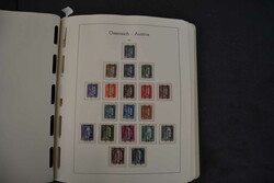 Österreich, 1945/2000, postfrische und in den Hauptnummern komplette ...