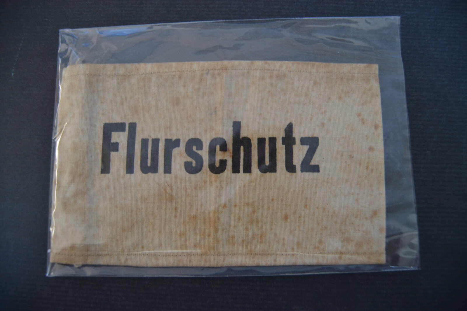 ca. Sommer 1945, Deutschland, Armbinde "Flurschutz", zur Feld- und ...