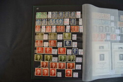 DDR, 1949/90, Bestand von postfr./gest. Werten in 5 Steckbüchern mit ...