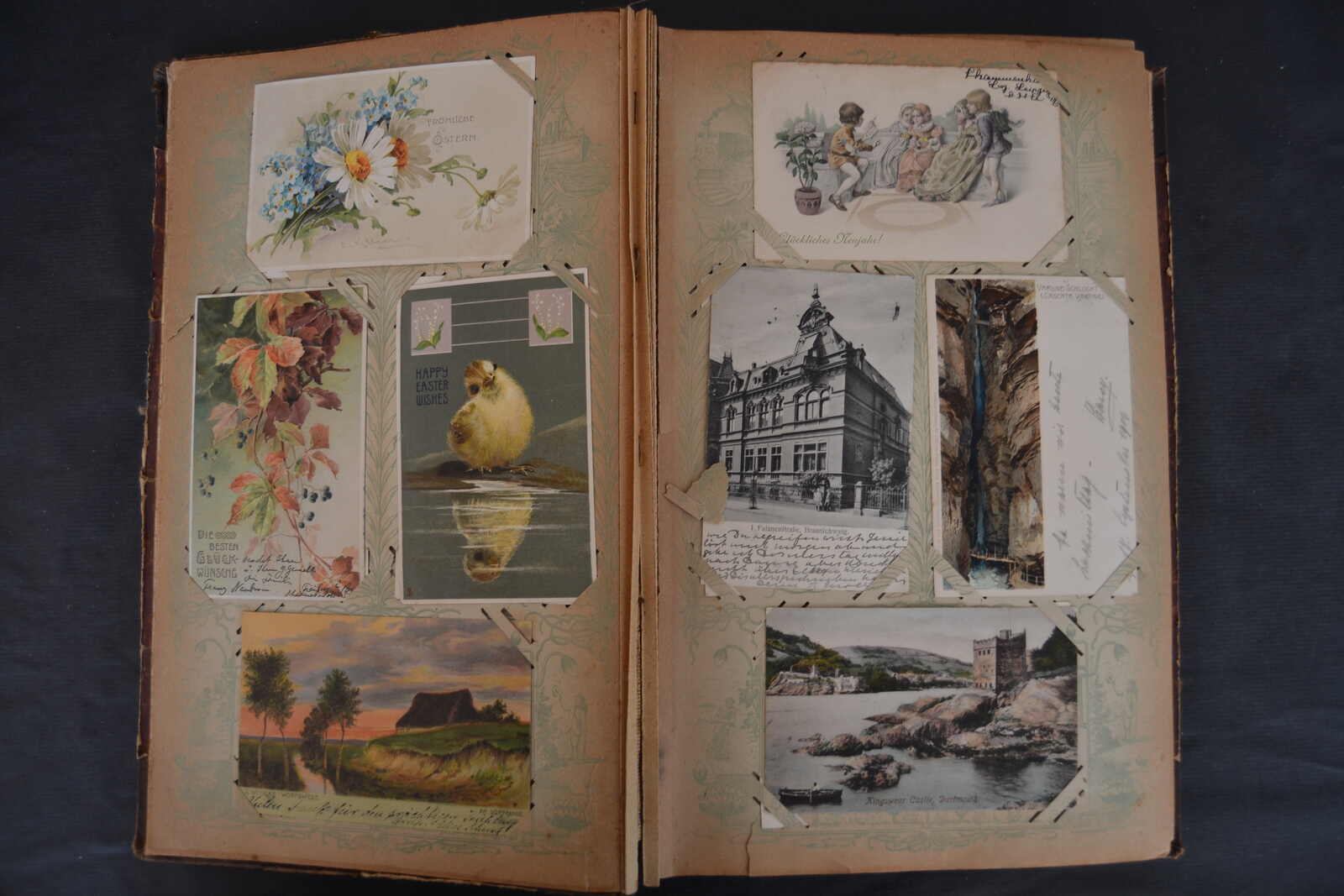 Deutschland/Europa, ca. 1900/30, dickes altes Postkartenalbum mit ...