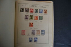 Ungarn, 1888/1933, gemischte Sammlung im alten Vordruckalbum, dabei ...