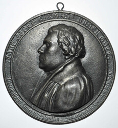 Rundplakette Martin Luther, Eisenguss, schwarz patiniertes ...