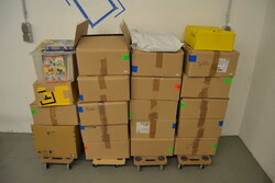 40.20: Books - Autographs, Comics