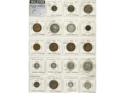 Lote 30 monedas. 1845 a 1935. AR, AE. Contiene módulos de 1/4 a 50 ...