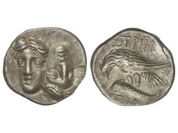 Estátera. 400-350 a.C. ISTROS. Anv.: Dos cabezas masculinas de ...