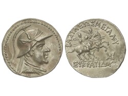 Dracma. 170-145 a.C. EUKRATIDES I. BACTRIA. Anv.: Busto con casco a ...