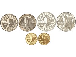 Serie 3 monedas 2 1/2, 25 y 200 Ecu. 1992. 8,40 (AU) grs. AR, AU ...