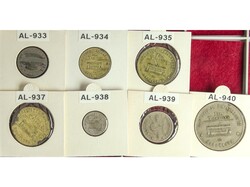 Lote 7 fichas Sin valor, 5 Centimso a 5 Pesetas. COMPAÑÍA DE ...