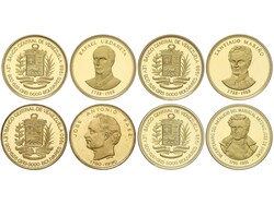 Lote 4 monedas 5.000 Bolivares. 1988 (2), 1990 y 1995. Peso total de ...