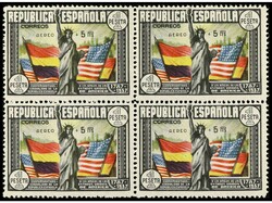 ESPAÑA. Aéreo + 5 pts. multicolor. Bloque de cuatro. Sellos ...