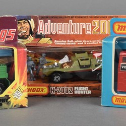 700: Toys