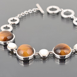 550.20: Schmuck, Armreife/Armbänder