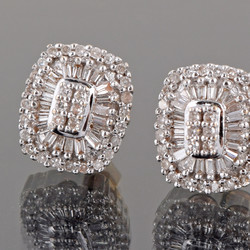 550.60: Schmuck, Ohrschmuck