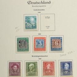 400: Coins, Stamps