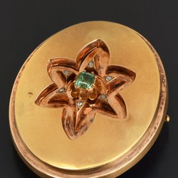 550.40: Jewelry, brooches and pins