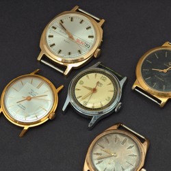 800.30: Watches, Wristwatches