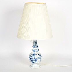 350.70: Furniture, Appliances – Lamps