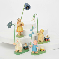   Vier Blumenkinder-Aufstellfiguren Wendt & Kühn, Grünhainichen, ...