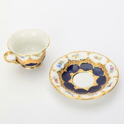 Mokkatasse mit Untertasse B-Form Meissen, Schwertermarke, 2 ...