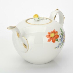 Teekanne Blumenmalerei Meissen, Schwertermarke, 2 Durchschliffe, nach ...