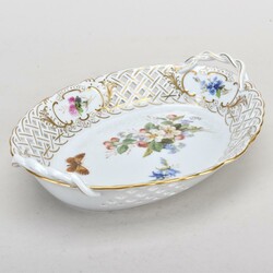 Korbschale Blumenmalerei Meissen, Schwertermarke, 3 Durchschliffe, ...