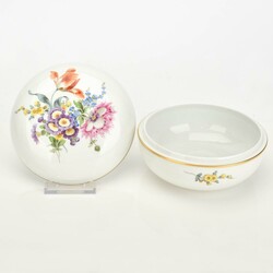 Konfektdose Blumenmalerei Meissen, Schwertermarke, I. Wahl, nach 1948 ...