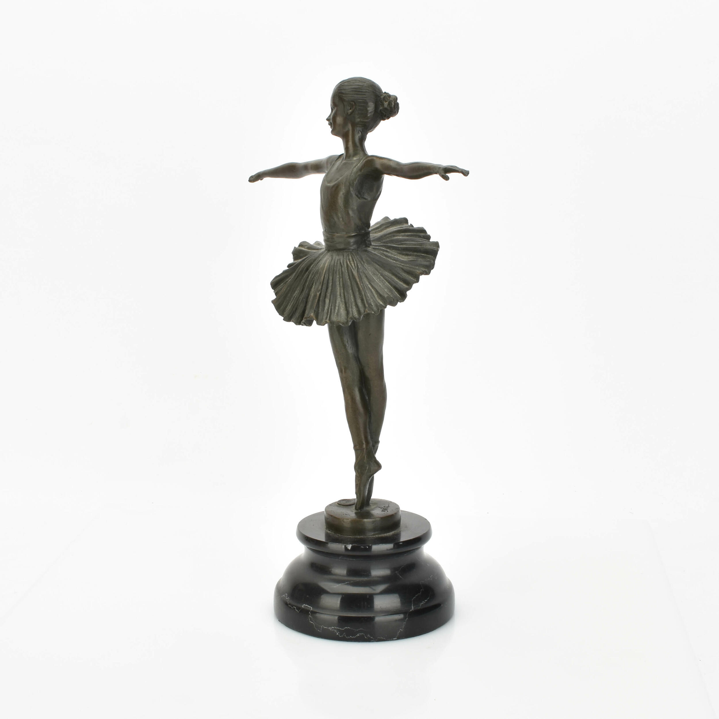 Image 1 for lot number 3005 for Heickmann 147th Auction - Art and Antiques