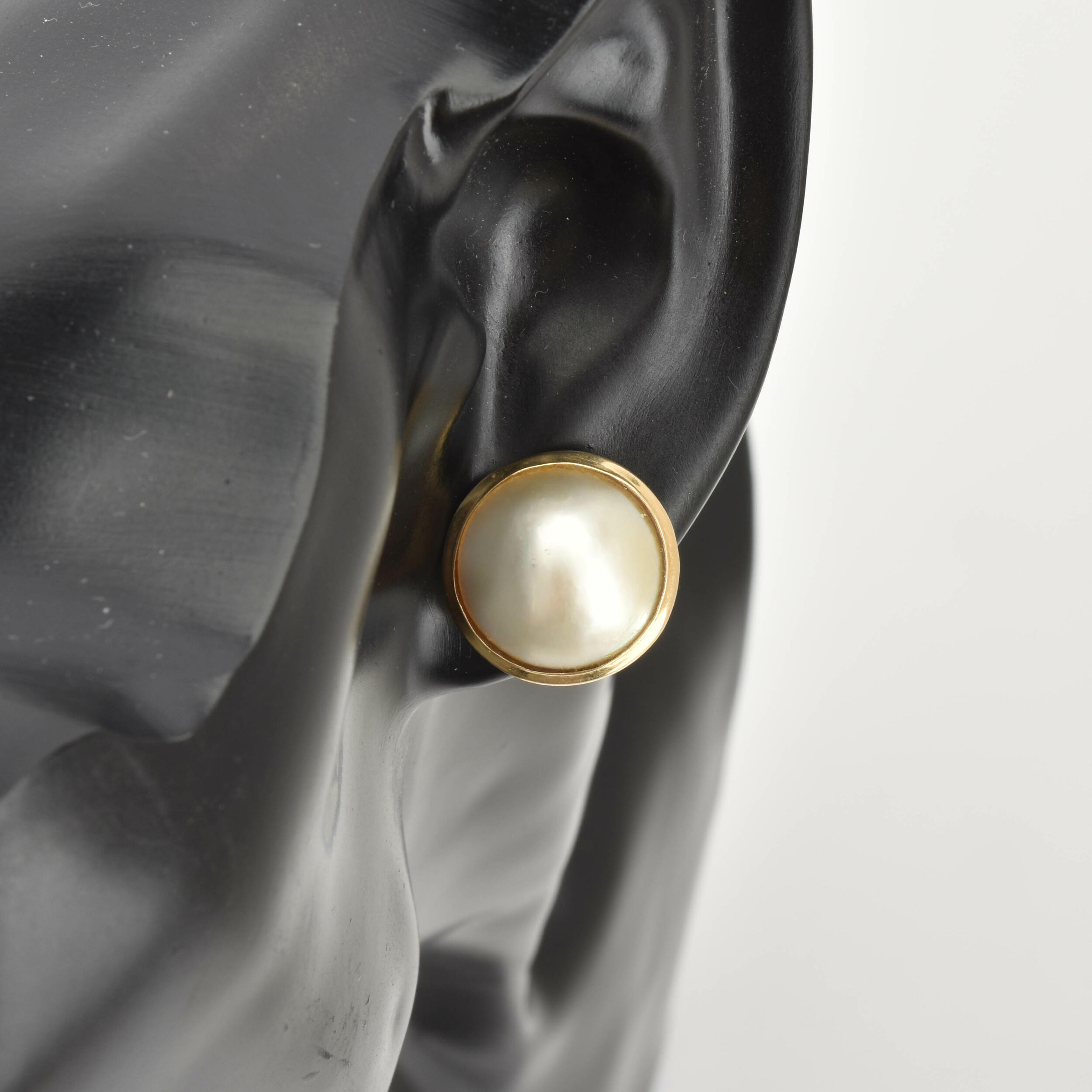 Image 2 for lot number 5271 for Heickmann 147th Auction - Art and Antiques