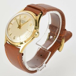 Herrenarmbanduhr Fa. JUNGHANS, Modell Trilastic, vergoldetes ...