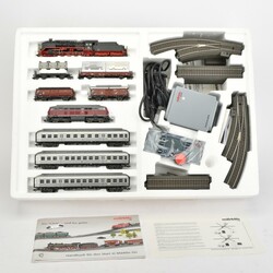 Märklin Mega-Startpackung H0, 29820, Personen- und Güterzug, ...