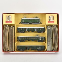 Märklin Zugpackung Schweizer Reisezug H0, RET 848/3, Schnellzug der ...