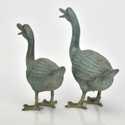 Paar Gartenplastiken Gänse Metall kupfergrün patiniert, je ...