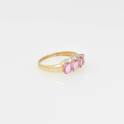 Goldring mit Besatz Gelbgold 585, 4 rosafarbene Saphire (?) oval ...