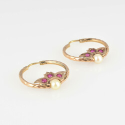 Paar Perl-Rubin-Creolen Gelbgold 750 und 585 geprüft, je mittig ...