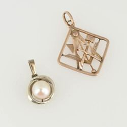 Zwei Anhänger  Weißgold und Roségold (geprüft) 333, 1 x weiße ...