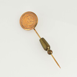 Krawattennadel Gelbgold 585, runde Form mit figürlichem Relief, ...