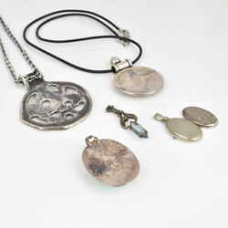 Konvolut Anhänger  Silber versch. Legierungen, insg. 7 Teile, ...