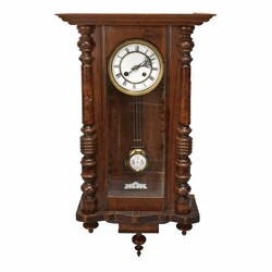 Gründerzeit-Wandregulator Nussbaumgehäuse, furniert, an der Front ...