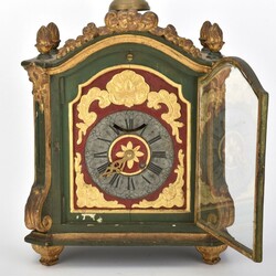 Barocke Stutzuhr dreiseitig verglastes Holzgehäuse mit ...